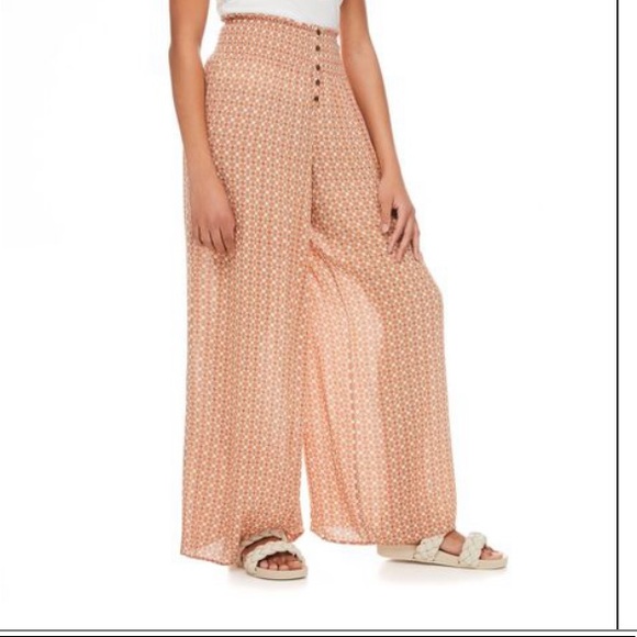 Wide leg flowy pants - Picture 3 of 8